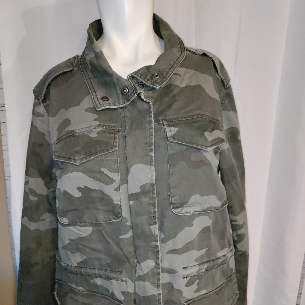 Aeropostale - Army Camo Jacket